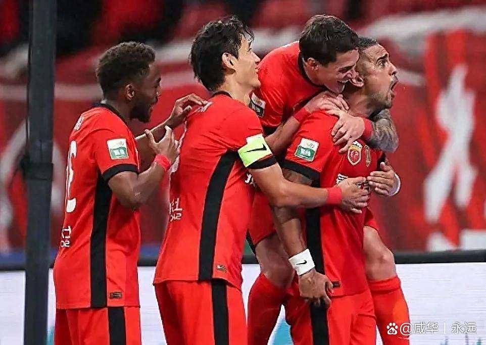 皇家社会发布备战花絮,窗口期主帅复盘,NBA总决赛任务艰巨,资深球员宣示担当 皇家社会发布备战花絮,窗口期主帅复盘,NBA总决赛任务艰巨,资深球员宣示担当