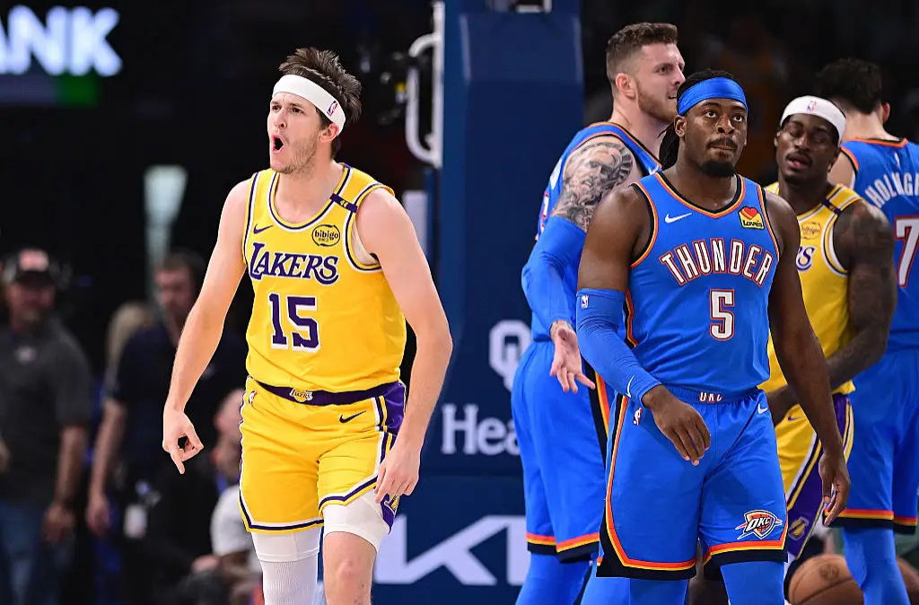 包含加时末段NBA季后赛传出新动向;密尔沃基雄鹿再遭质疑;管理层表态:管理层满意;更衣室氛围转暖的词条 包含加时末段NBA季后赛传出新动向;密尔沃基雄鹿再遭质疑;管理层表态:管理层满意;更衣室氛围转暖的词条