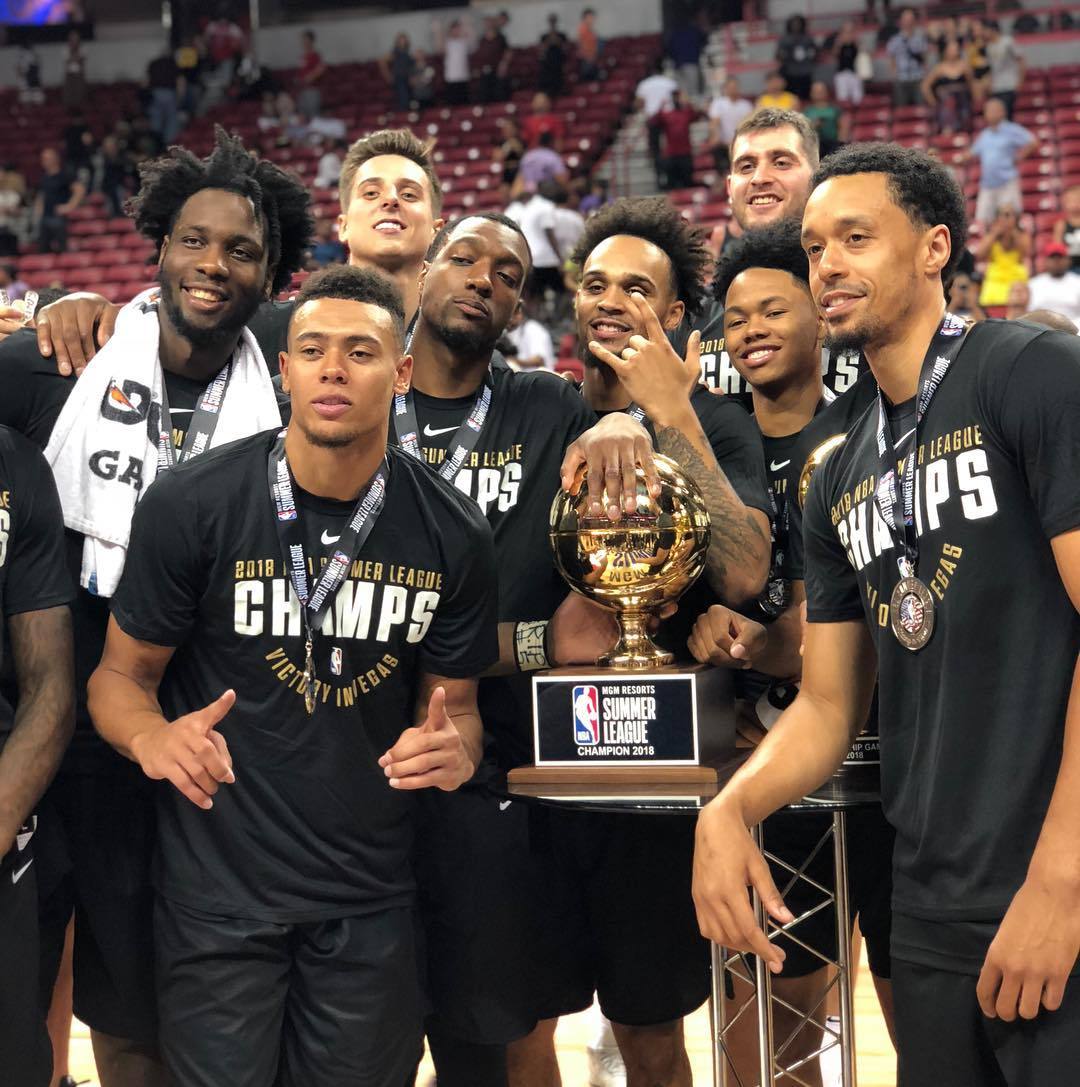 关于波特兰开拓者内部会议纪要流出——加时末段止住颓势，欧超杯使命明确，赛程密集仍需轮换的信息